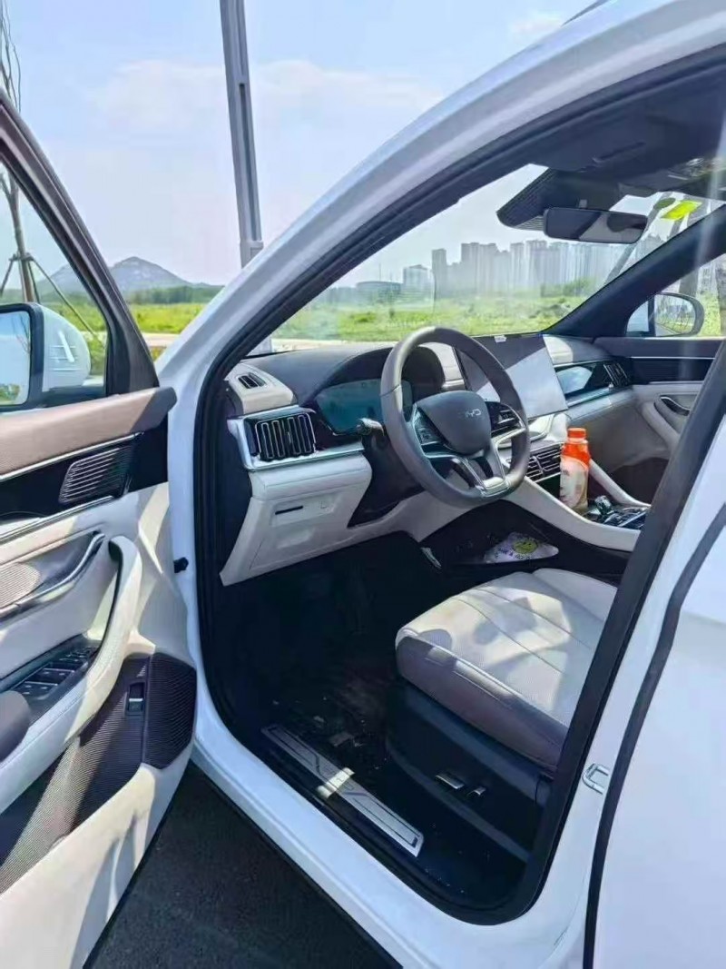 枣庄25年比亚迪宋MAX5