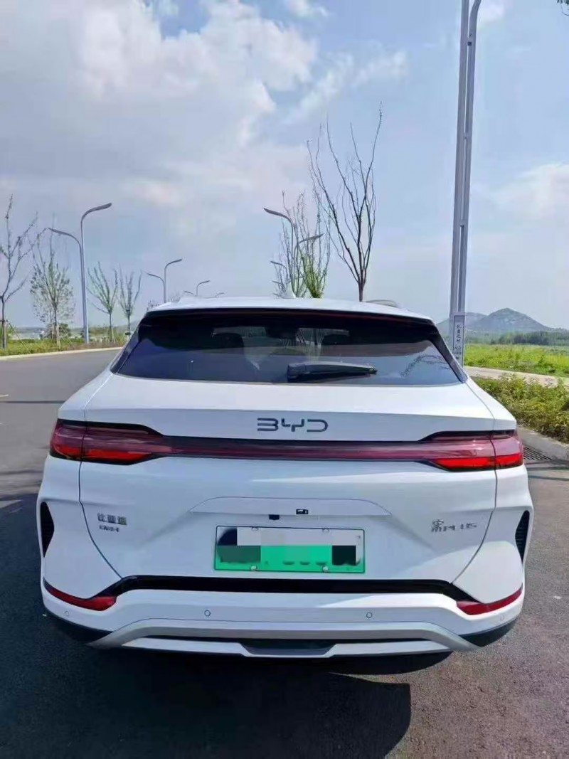 枣庄25年比亚迪宋MAX9