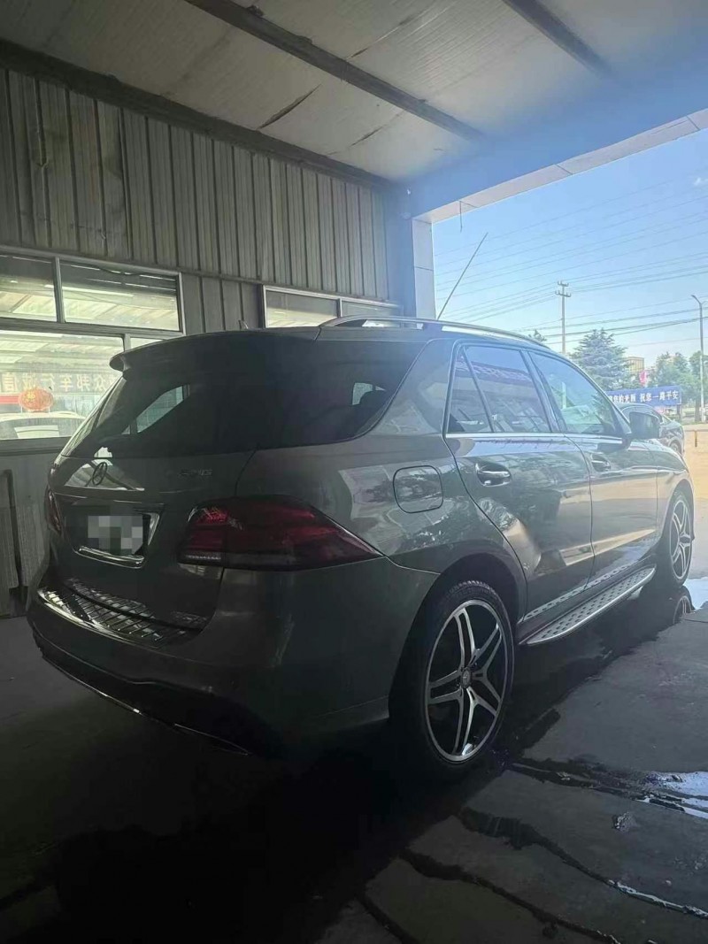 淄博17年奔驰GLE8