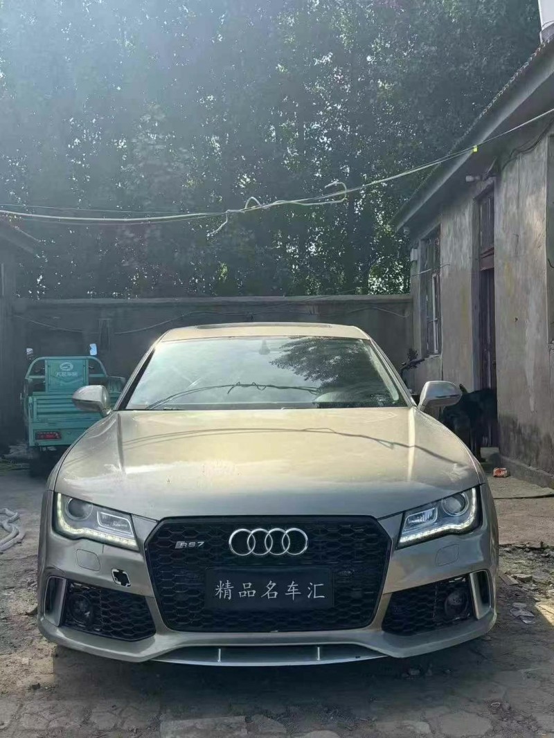 青岛12年奥迪A7L1