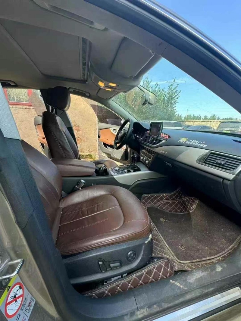 青岛12年奥迪A7L4