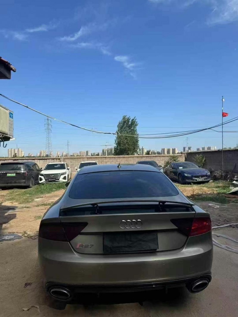 青岛12年奥迪A7L9