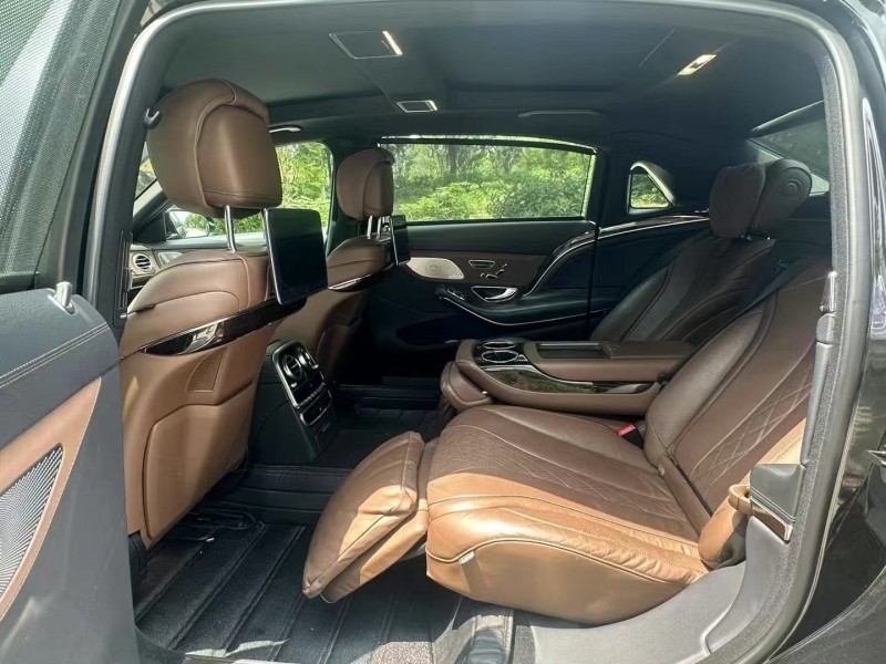 徐州18年奔驰迈巴赫S级9