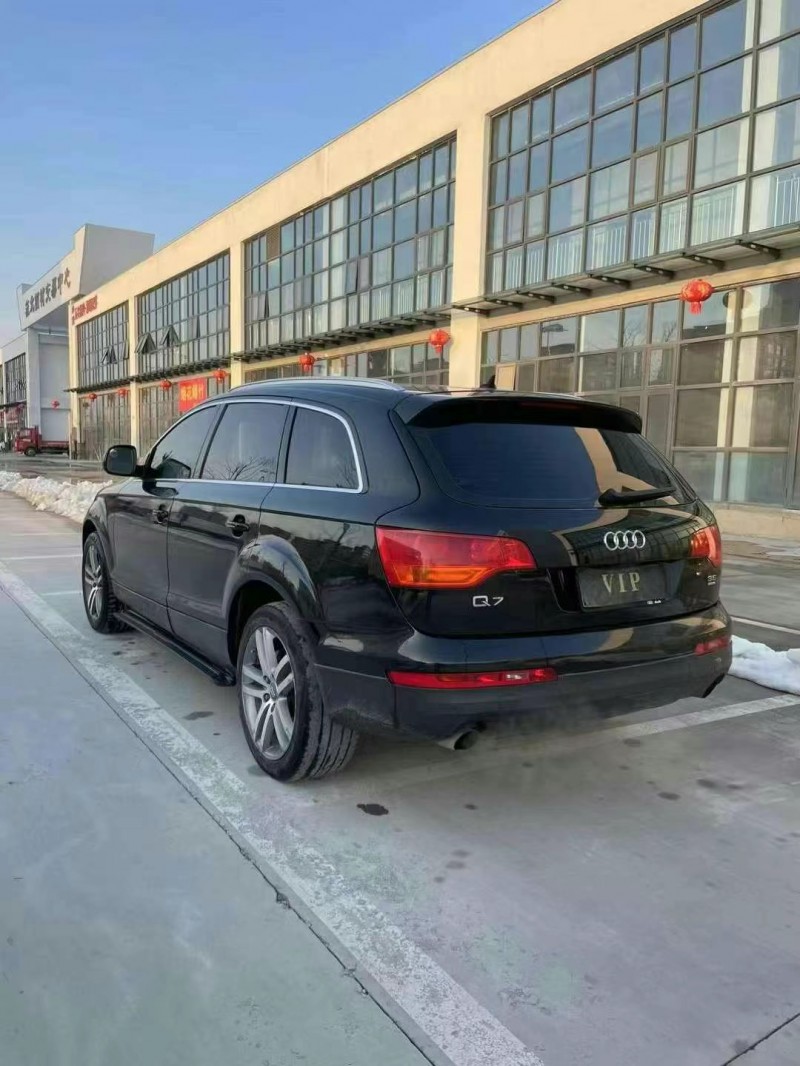 徐州09年奥迪Q75