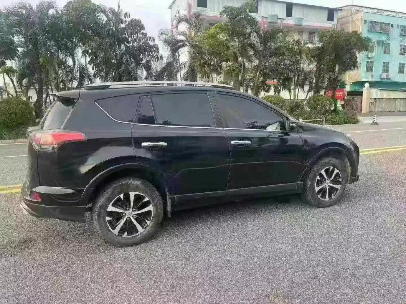 淄博16年丰田RAV47