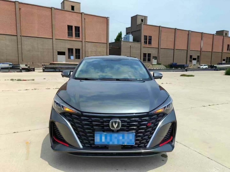 淄博22年长安汽车逸动1