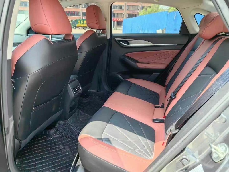 淄博22年长安汽车逸动6