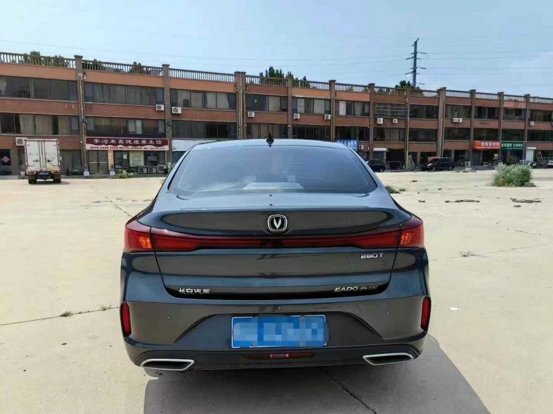 淄博22年长安汽车逸动9