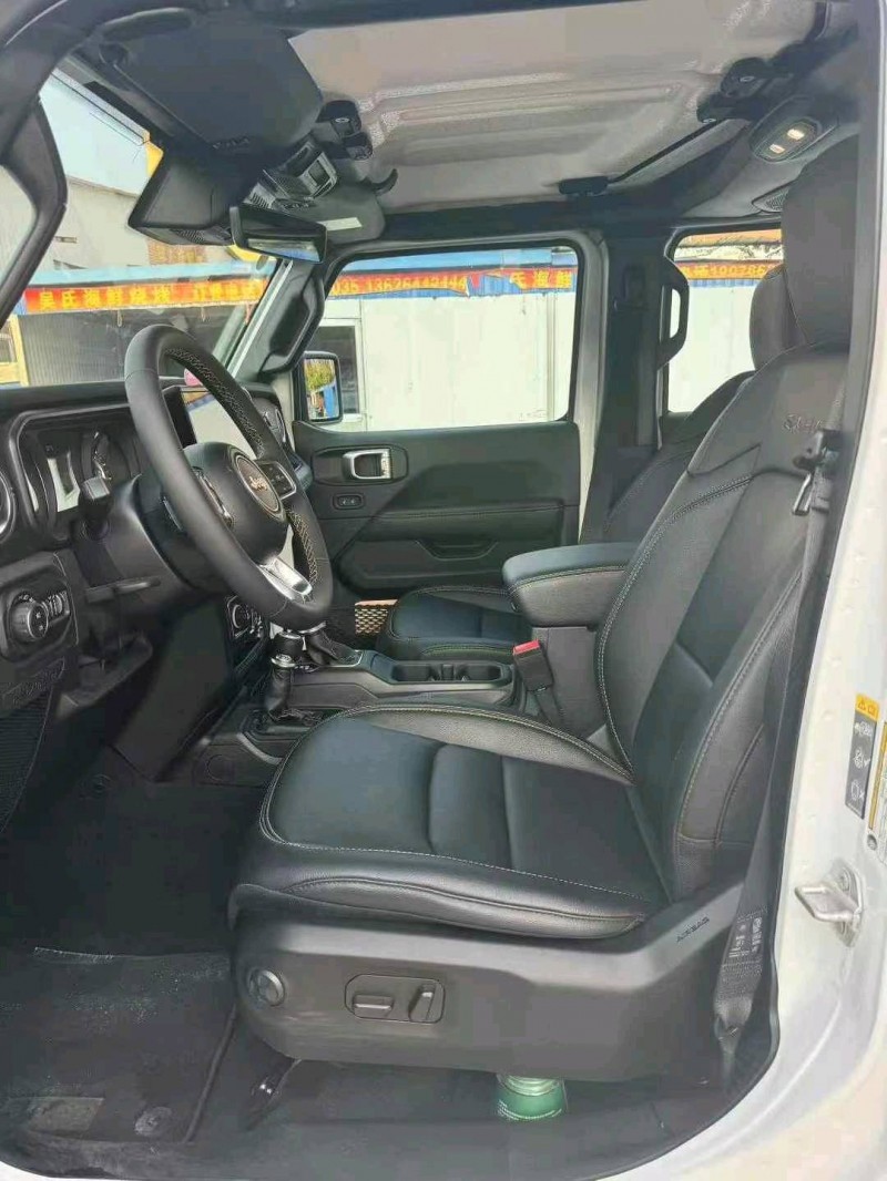 济宁24年Jeep牧马人7