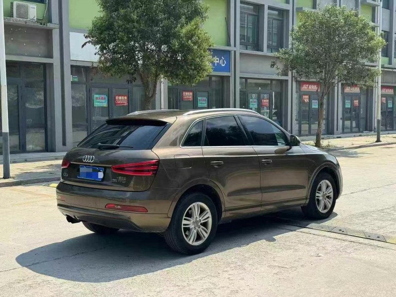 青岛14年奥迪Q38