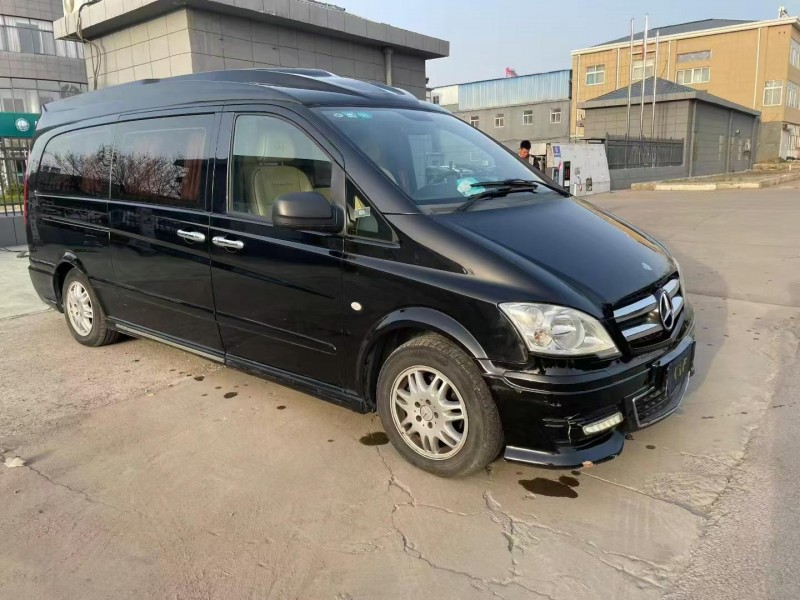 徐州14年奔驰威霆7