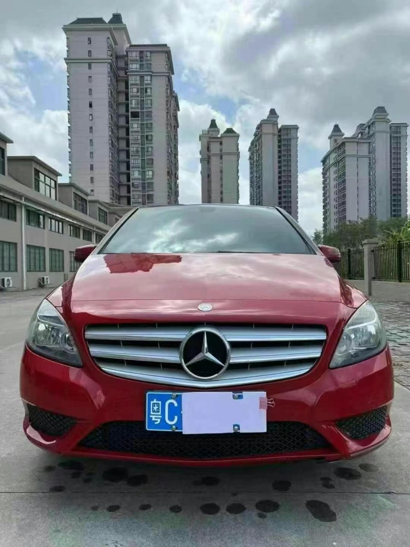 深圳14年奔驰B1