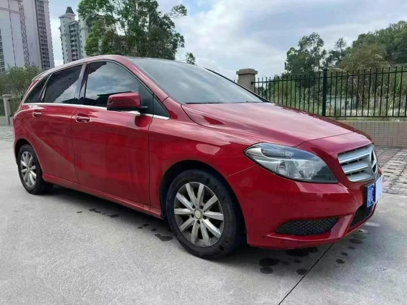 深圳14年奔驰B3