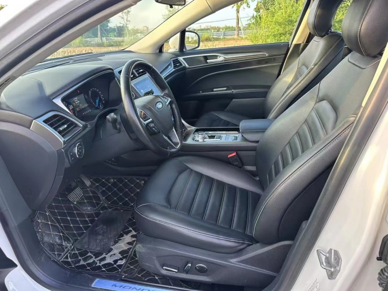 汕头21年福特蒙迪欧4