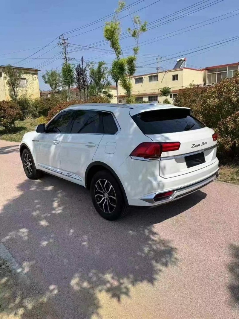 枣庄19年众泰大迈X77