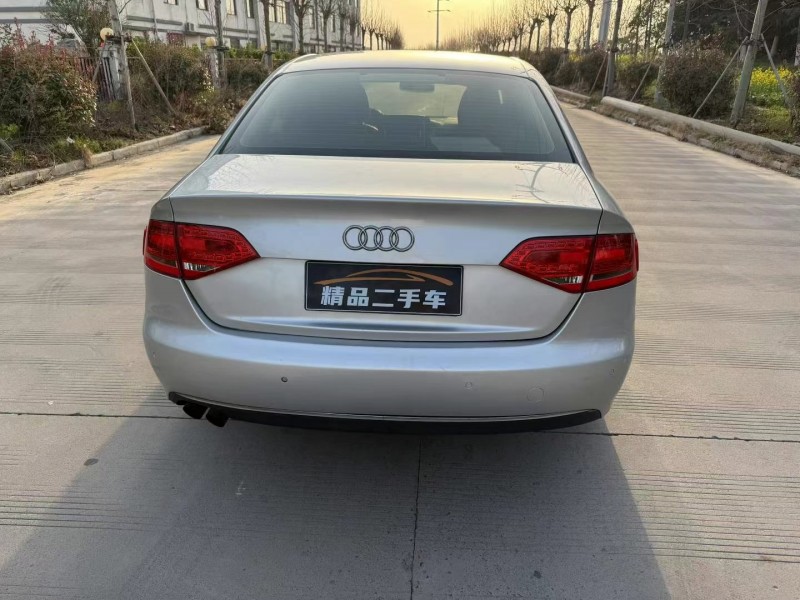 徐州12年奥迪A4L5