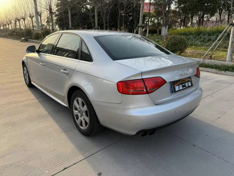 徐州12年奥迪A4L6