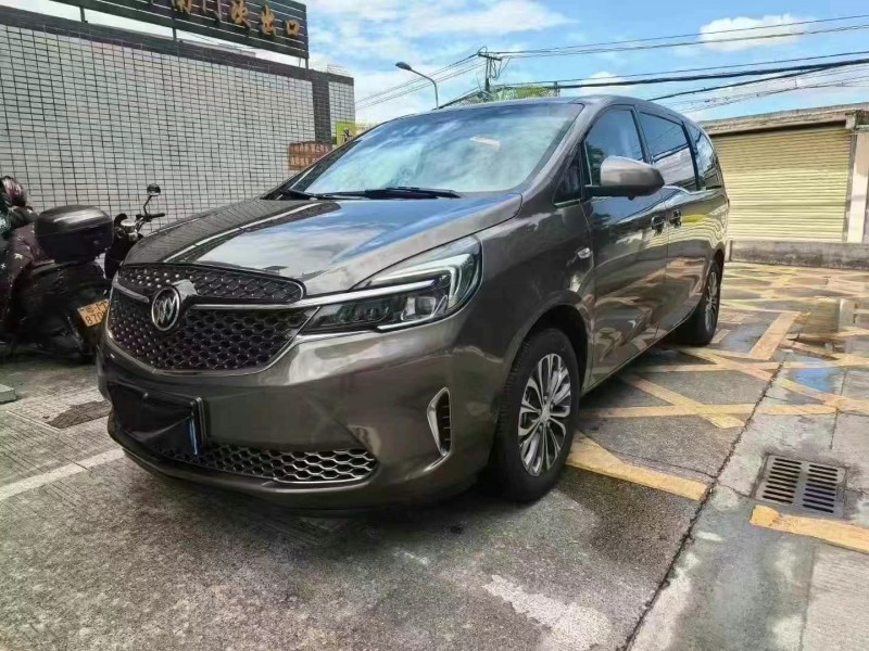 广州22年别克GL82