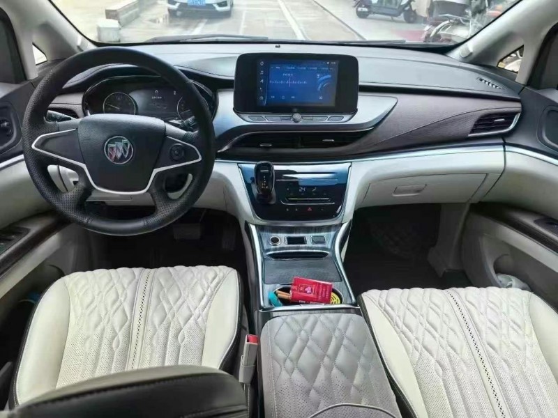 广州22年别克GL85