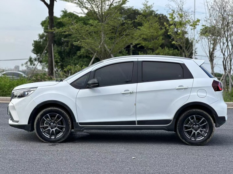 汕頭22年吉利遠景3