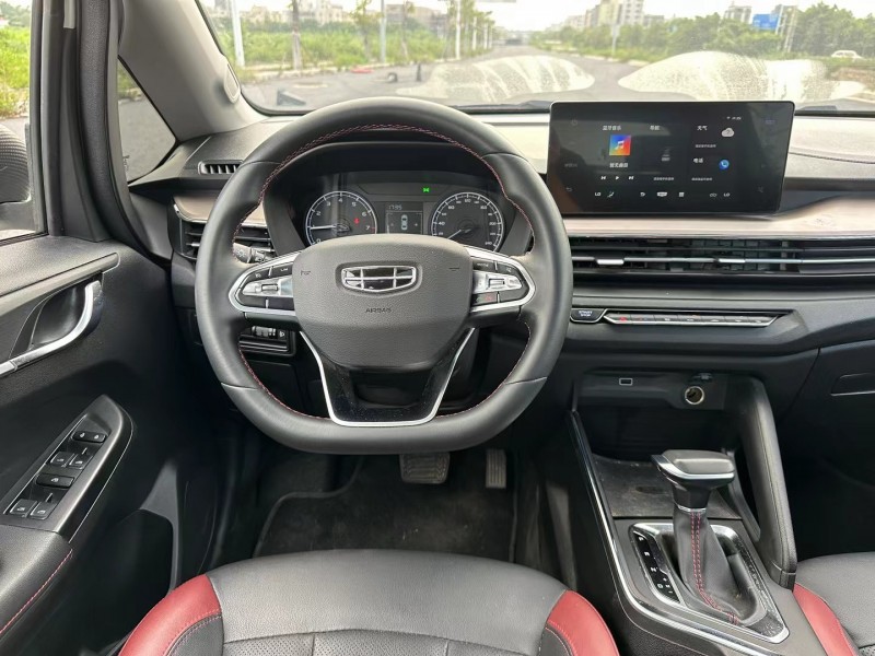 汕頭22年吉利遠景4