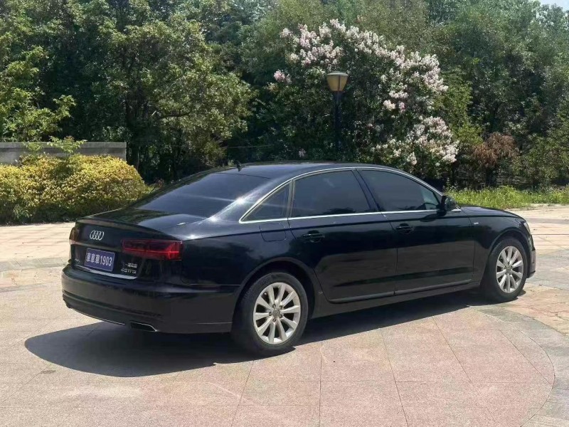 青岛13年奥迪A6L7