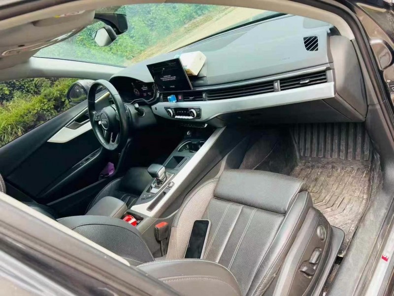 青岛22年奥迪A4L4