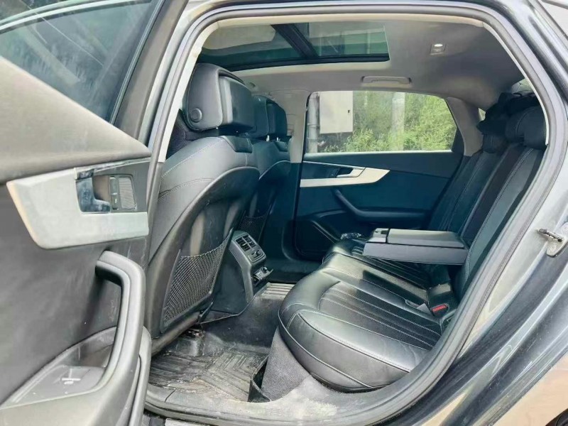 青岛22年奥迪A4L7