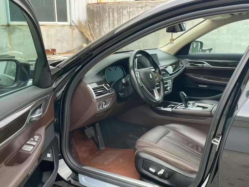 濟南18年寶馬7系5