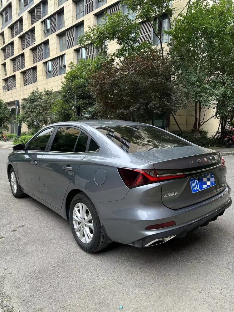 成都24年榮威i57