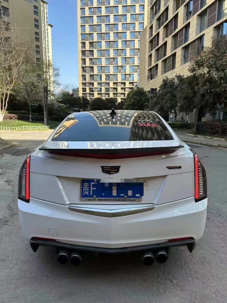 成都19年凯迪拉克ATS8