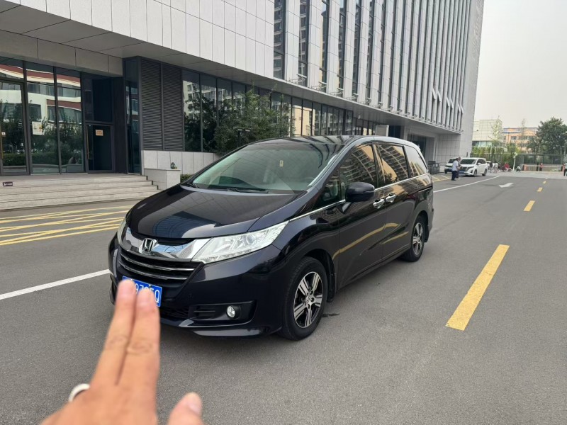 济南15年本田奥德赛2