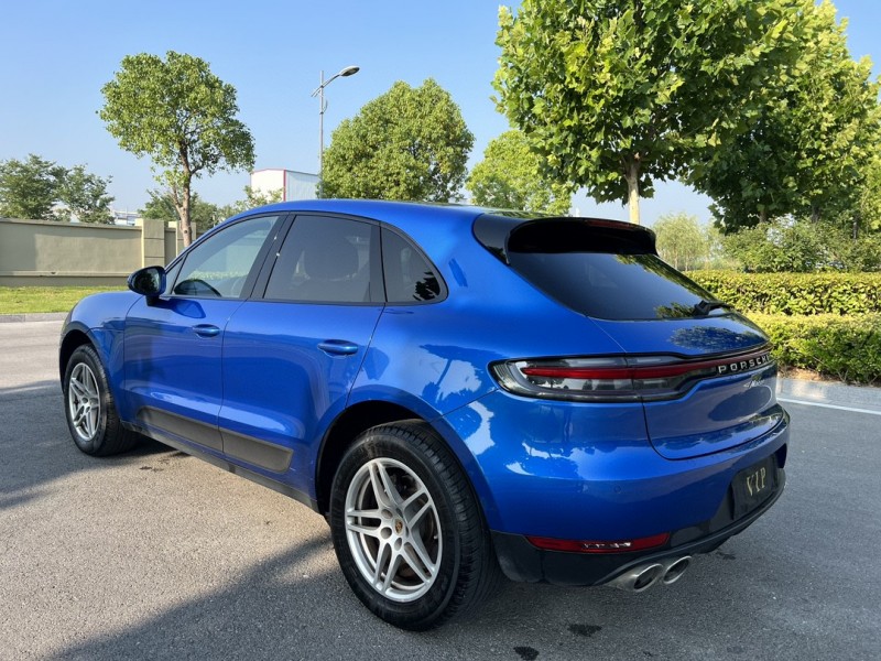 盐城20年保时捷Macan8