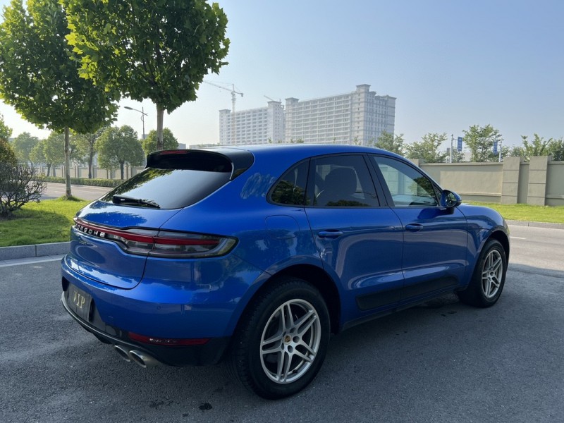 盐城20年保时捷Macan9