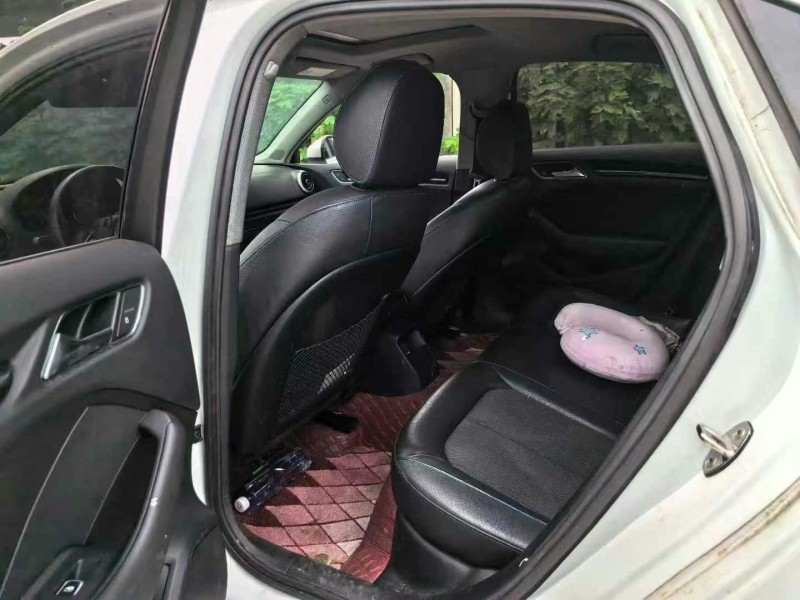 菏泽18年奥迪A33