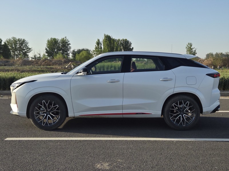 郑州25年长安汽车欧尚6