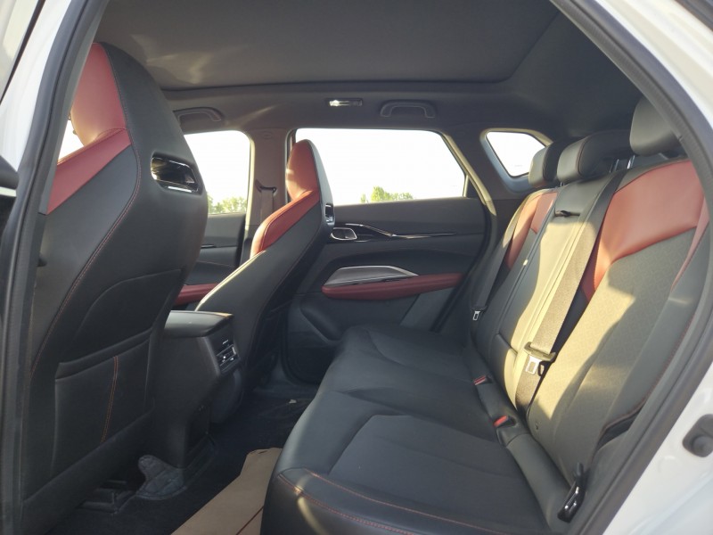 郑州25年长安汽车欧尚8