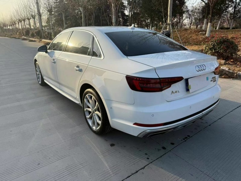 徐州19年奥迪A4L9