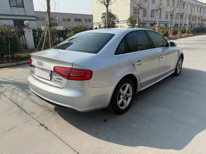 徐州13年奥迪A4L3