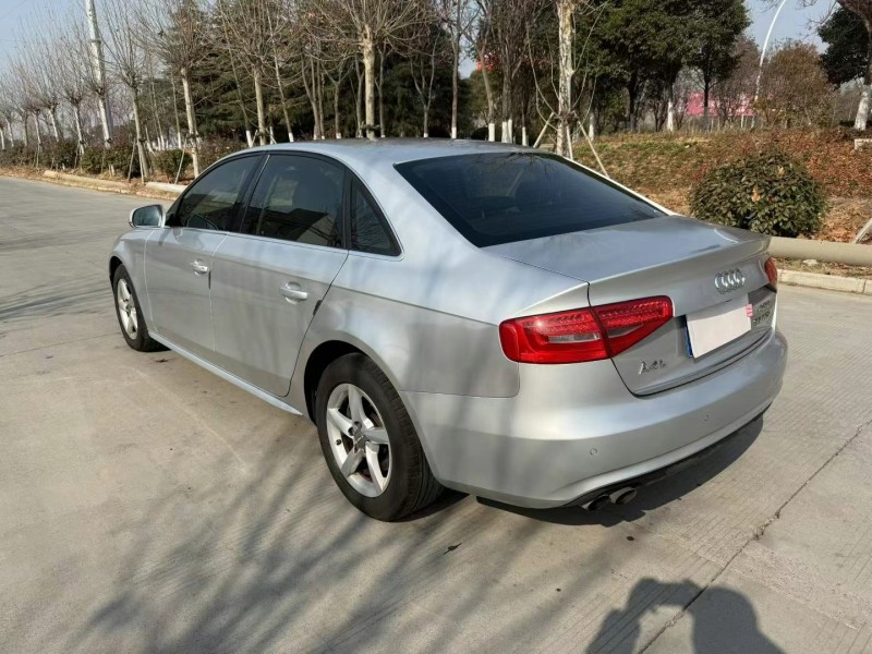 徐州13年奥迪A4L5