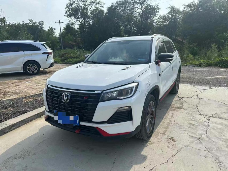 济宁23年长安汽车CS752