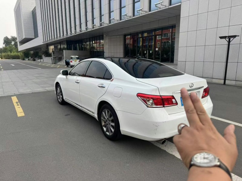 濟南11年雷克薩斯ES5