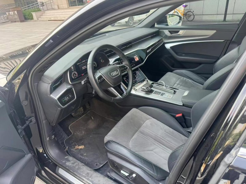 济南23年奥迪A6L6