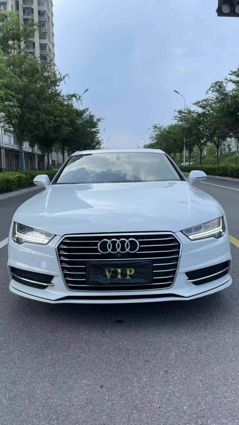 青岛18年奥迪A7L1