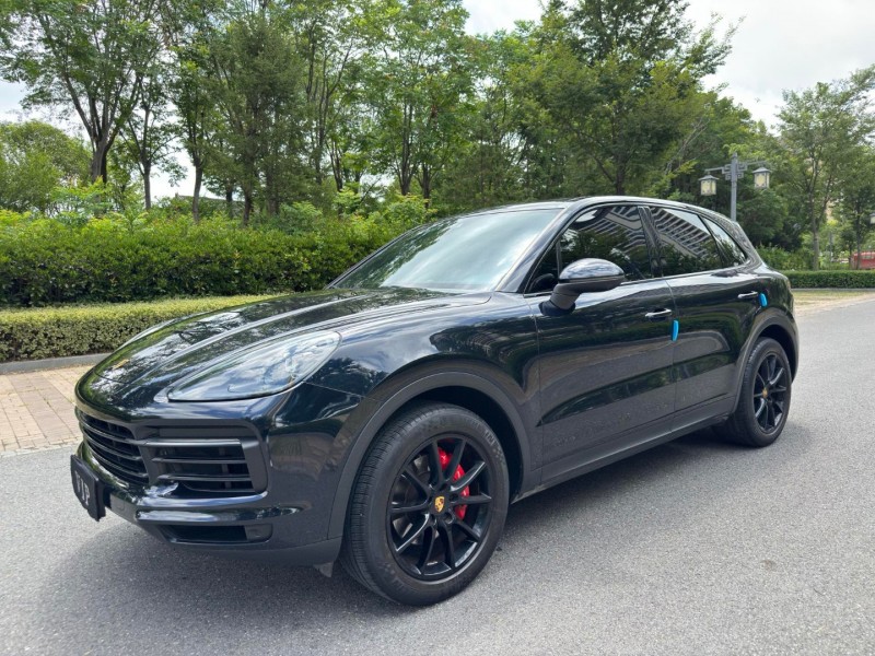 鹽城19年保時捷卡宴3