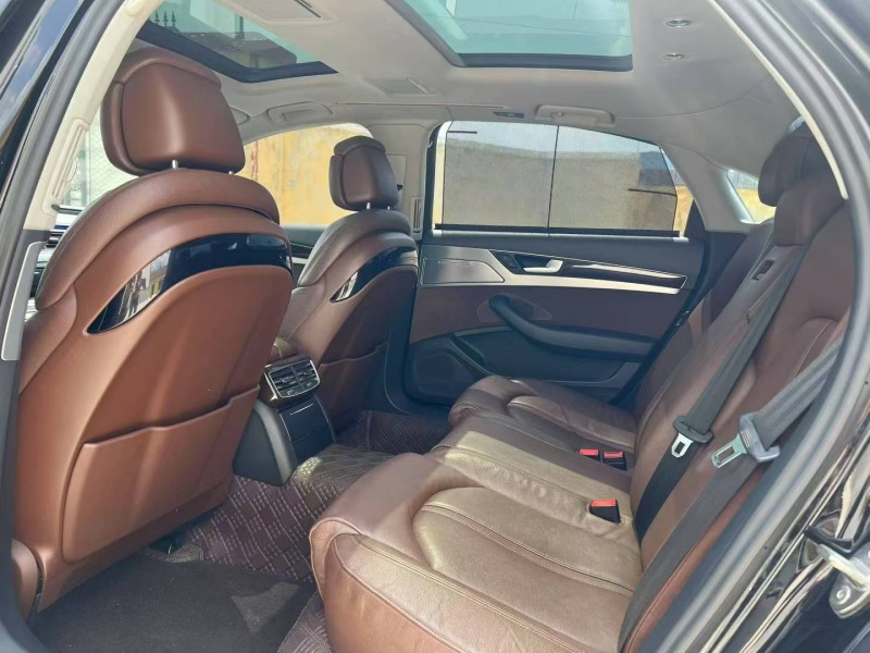 枣庄16年奥迪A8L6