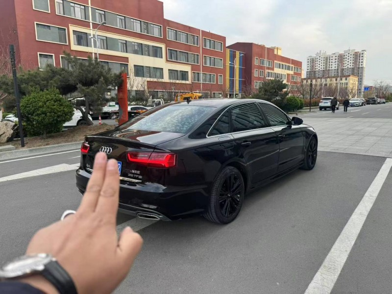 济南18年奥迪A6L4