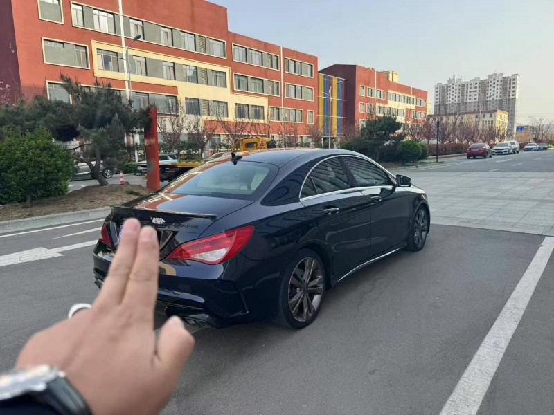 济南16年奔驰CLA4