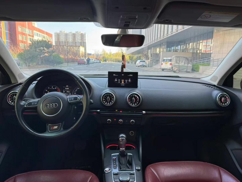 济南16年奥迪A38