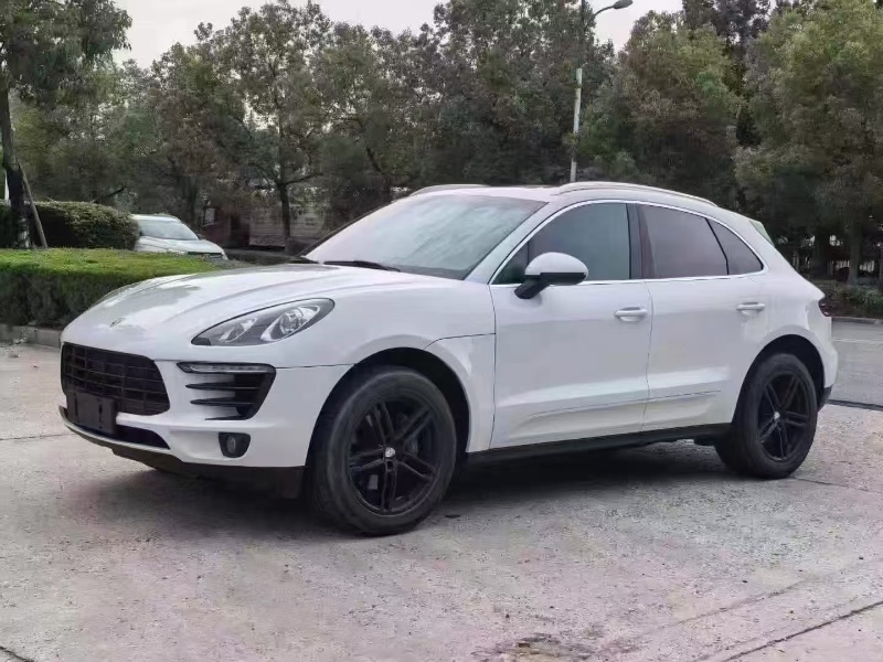 襄陽15年保時捷Macan3